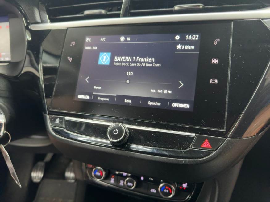 OPEL Corsa Elegance 1.2,SHZ, Parkpilot