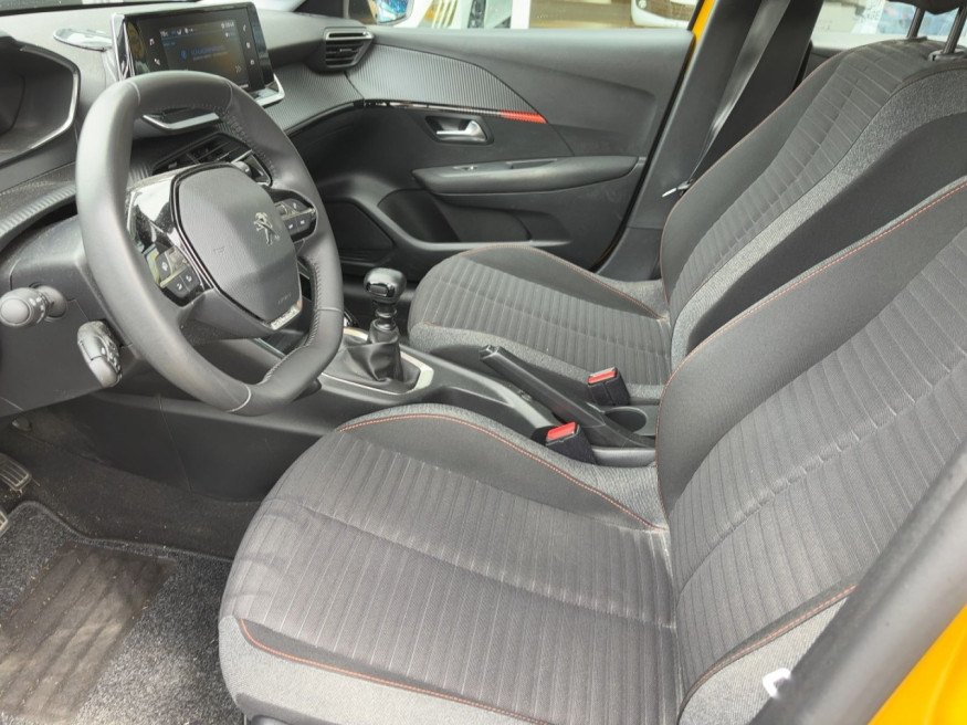PEUGEOT 208 Active Pack Pure Tech 100