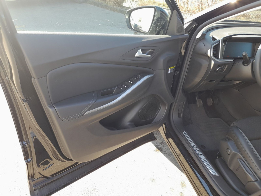 OPEL Grandland GS Line 1.2T Navi Sitzheizung