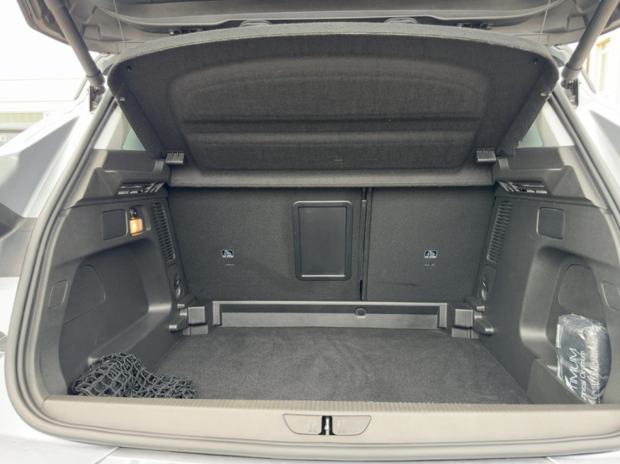 OPEL Grandland Ultimate, SHZ vo+hi, Klimaaut.