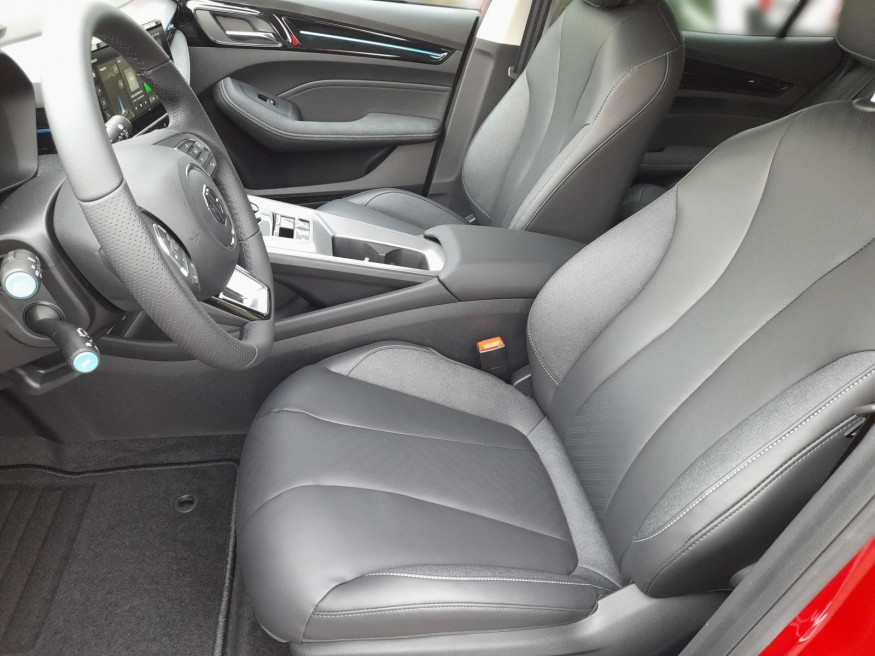 MG 5 Maximal Luxury 61kWh