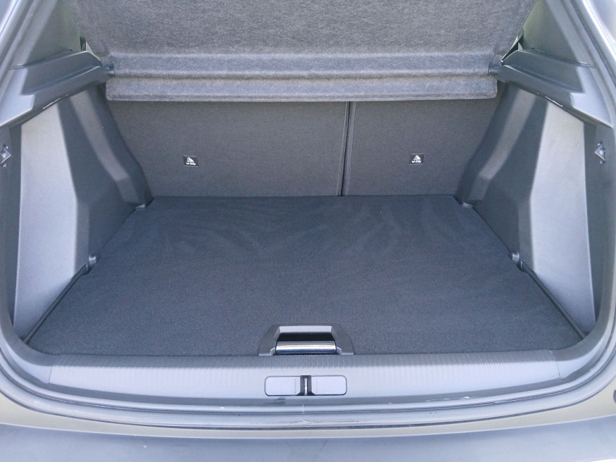 PEUGEOT 2008 Allure Pure Tech 100