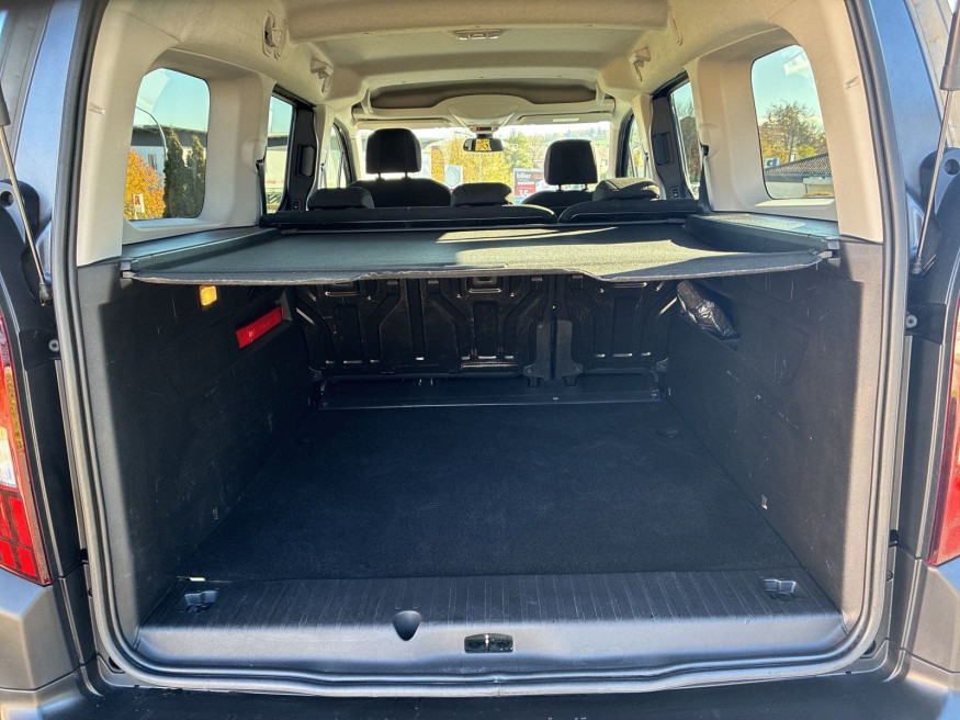 PEUGEOT e-Rifter L2 Allure Pack 136