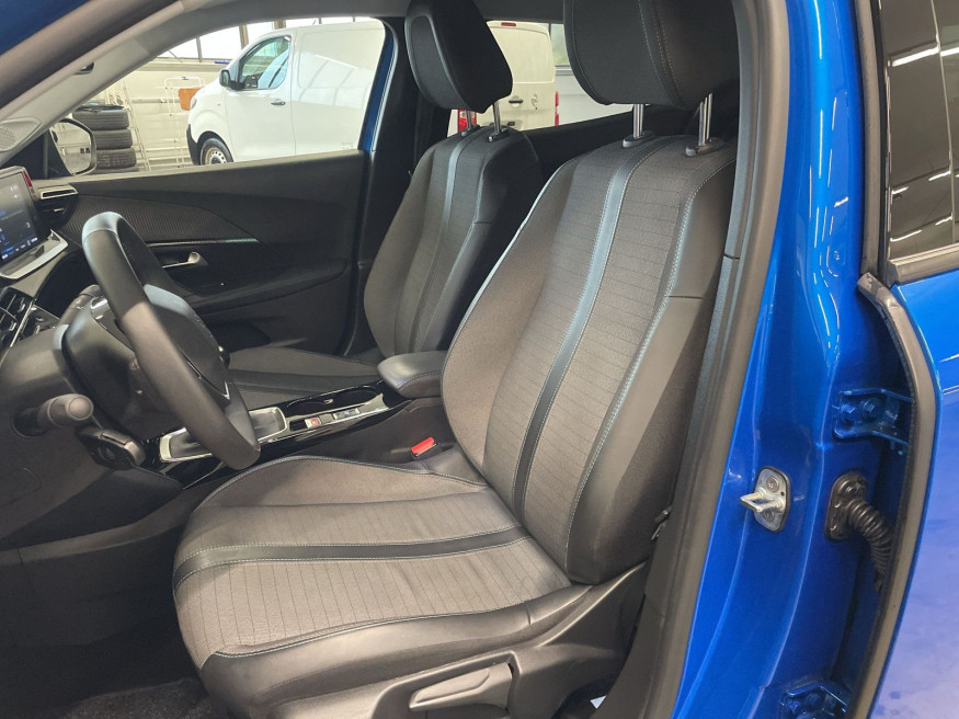 PEUGEOT 2008 Allure PureTech 130,Kam.,SHZ