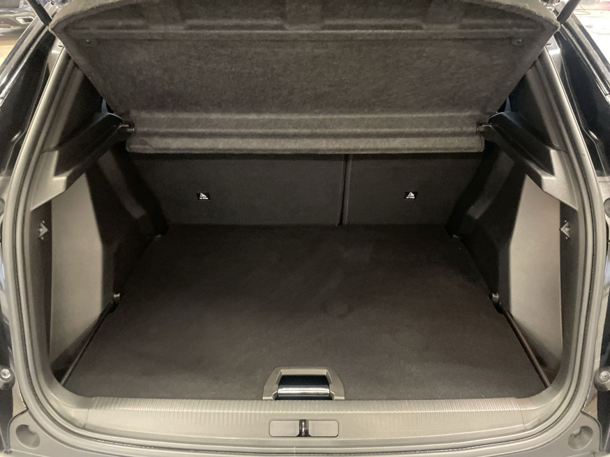 PEUGEOT 2008 Allure Pure Tech 130