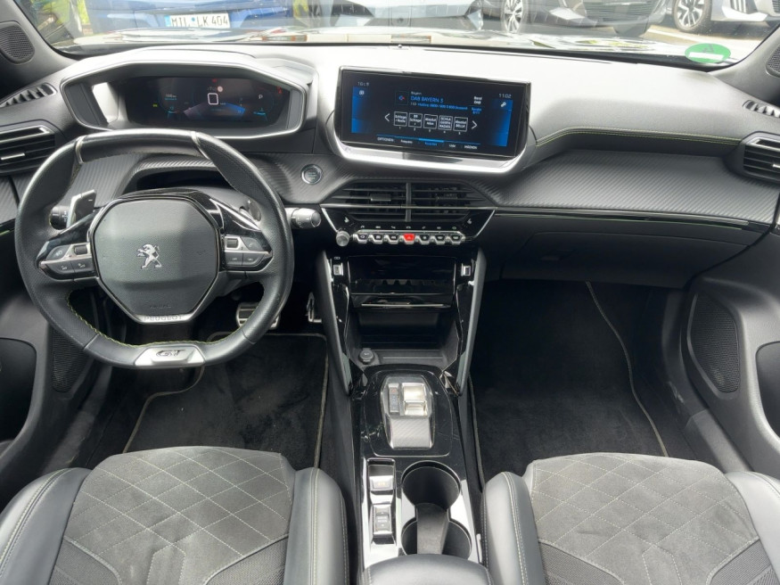 PEUGEOT 2008 GT Pack PT 130 EAT8