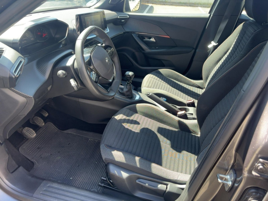 PEUGEOT 2008 Active Pure Tech 100