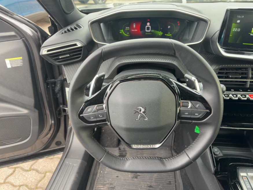 PEUGEOT 2008 Allure Pack PureTech 130 EAT8