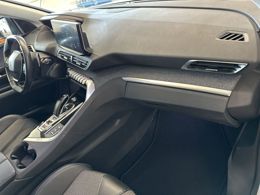 PEUGEOT 5008 Allure Pack BHDi 180 EAT8