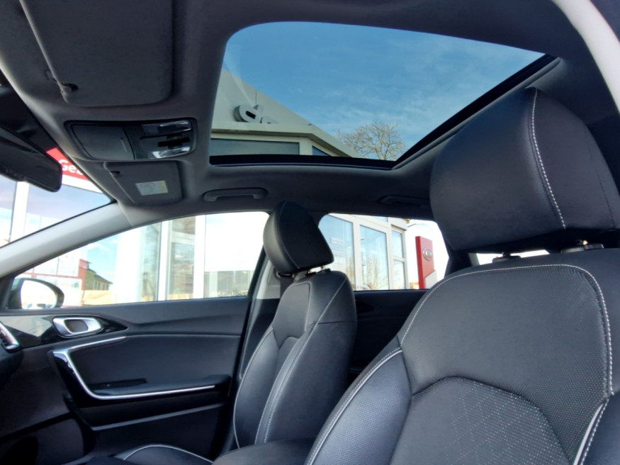 KIA Ceed SW 1.6 PHEV Platinum DCT6