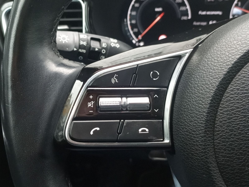 KIA XCeed Black Edition