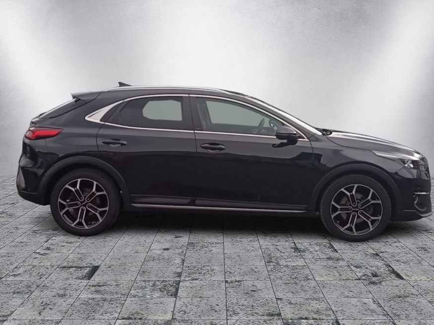 KIA XCeed Black Edition