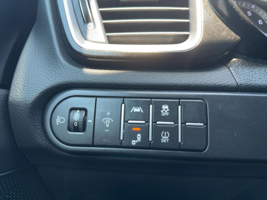 KIA Ceed SW 1.5 T-GDI Spirit