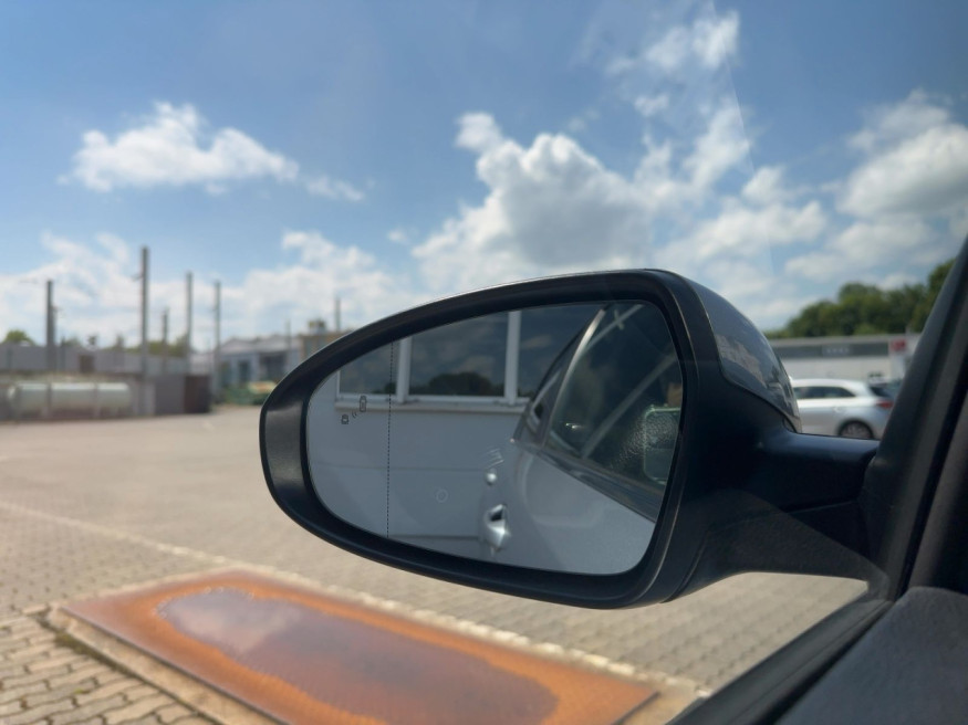 KIA Ceed SW 1.5 T-GDI Spirit