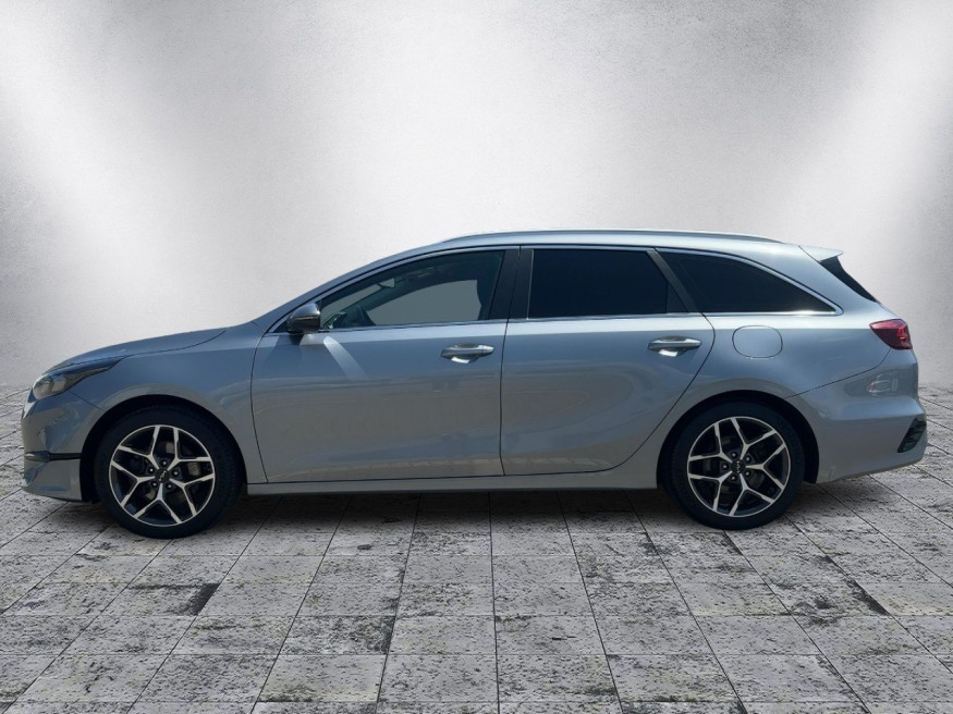 KIA Ceed SW 1.5 T-GDI Spirit