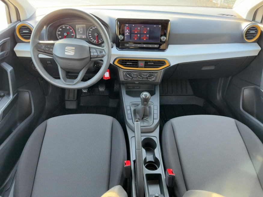 SEAT Ibiza MPI Reference. SHZ,PDC