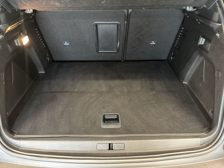 PEUGEOT 3008 GT Pack Hybrid 225 e-EAT8