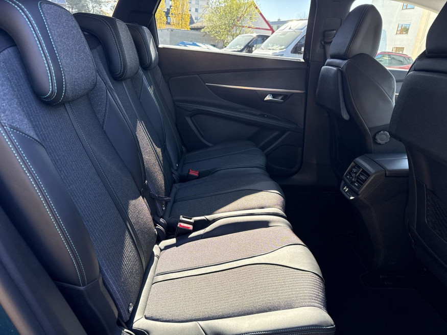 PEUGEOT 5008 Allure BlueHDi 180 EAT8