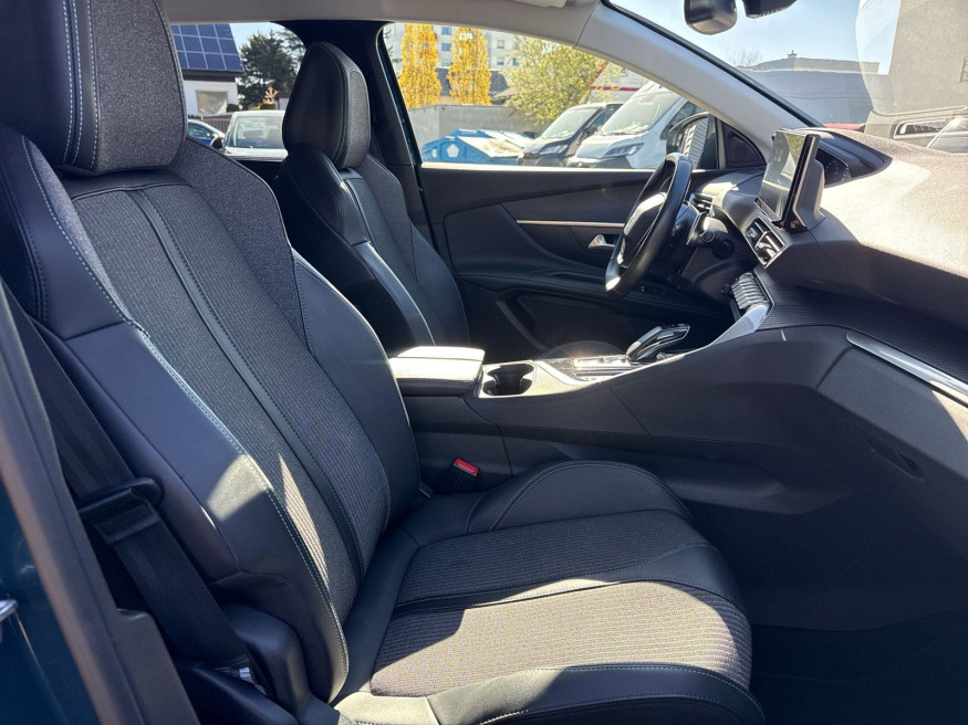 PEUGEOT 5008 Allure BlueHDi 180 EAT8