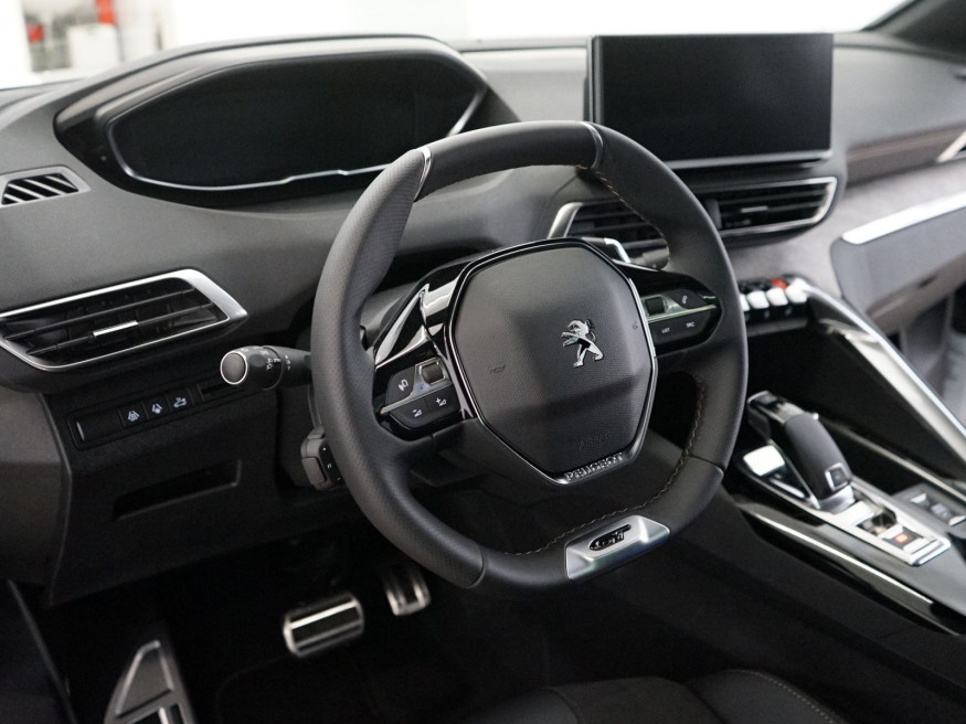 PEUGEOT 3008 GT Pack BlueHDi 130 EAT8,Navi