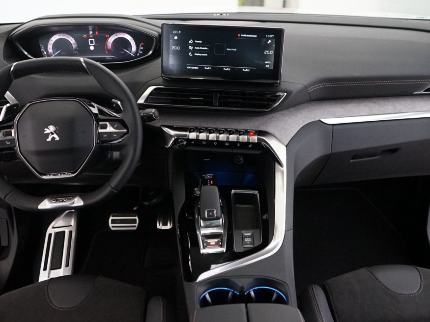 PEUGEOT 3008 GT Pack BlueHDi 130 EAT8,Navi