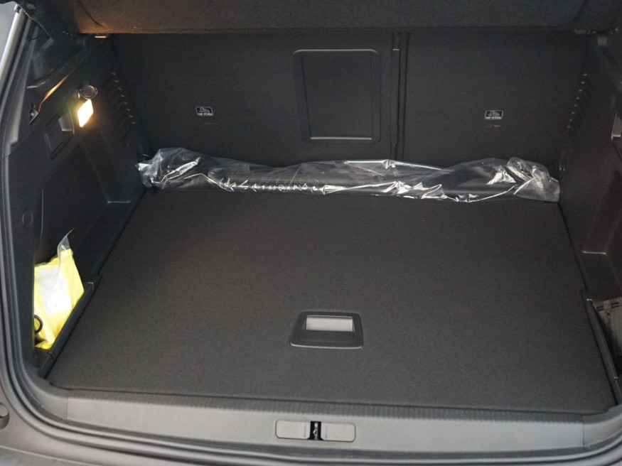 PEUGEOT 3008 GT PureTech 130 EAT8