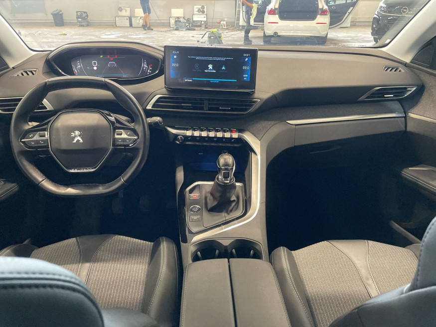 PEUGEOT 5008 Allure Pack PT 130, SHZ vo.
