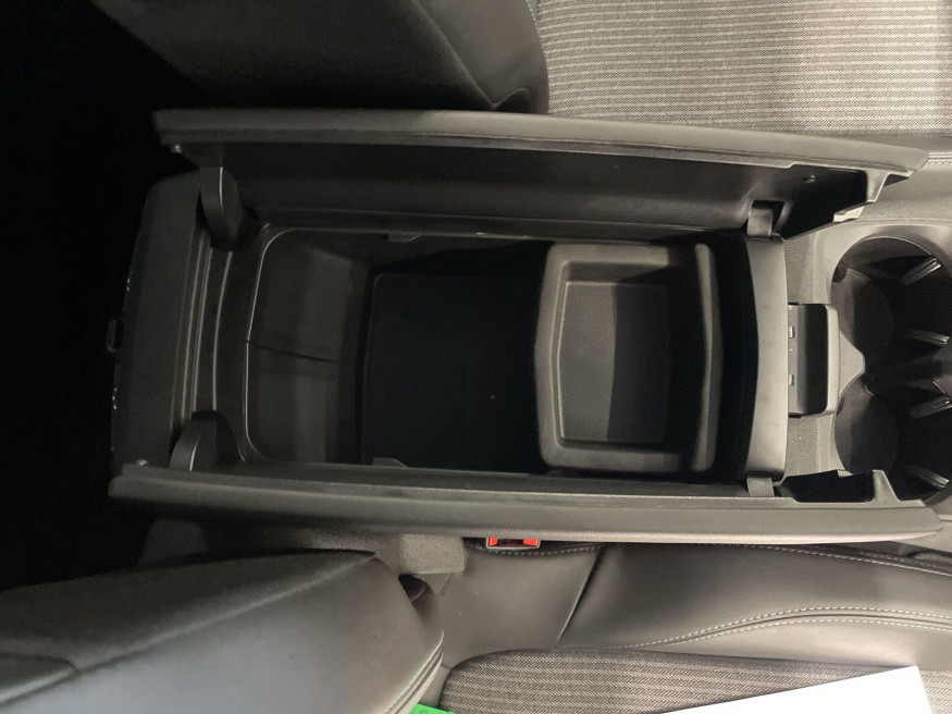 PEUGEOT 5008 Allure Pack PT 130, SHZ vo.