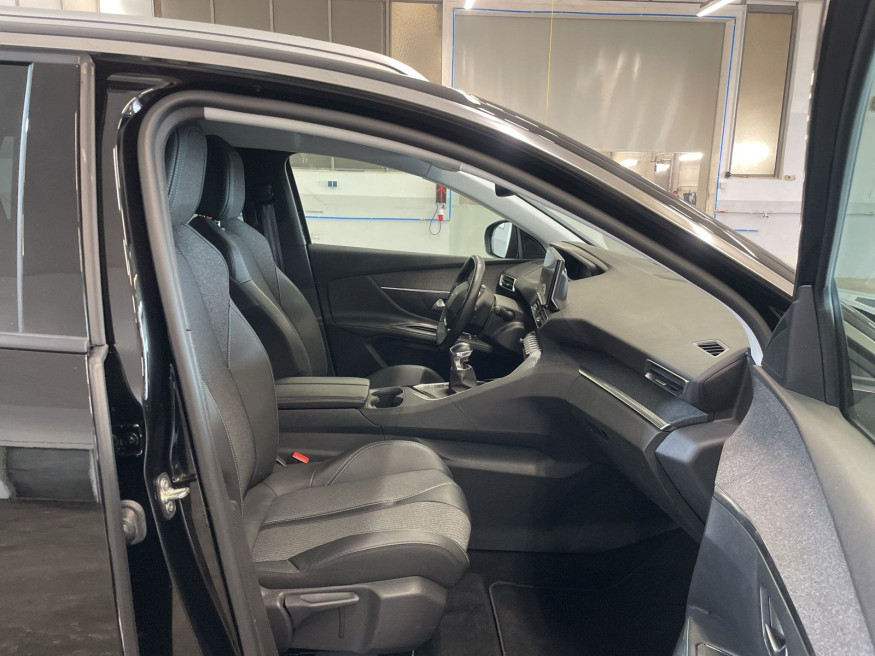 PEUGEOT 5008 Allure Pack PT 130, SHZ vo.