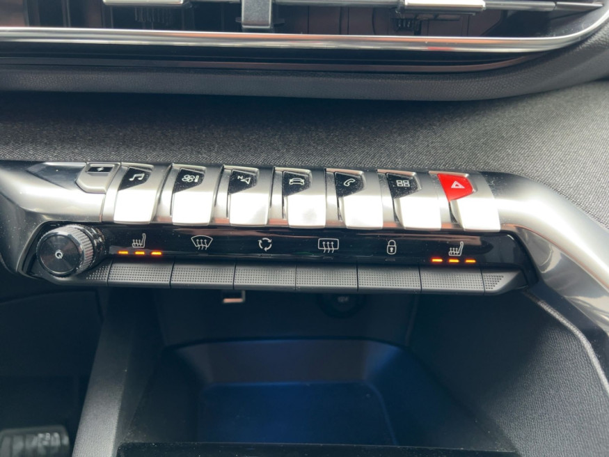 PEUGEOT 3008 Allure Pack Hybrid 225 e-EAT8