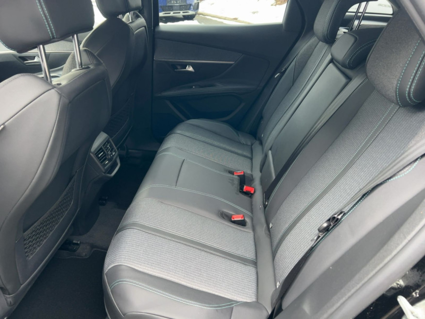 PEUGEOT 3008 Allure Pack Hybrid 225 e-EAT8