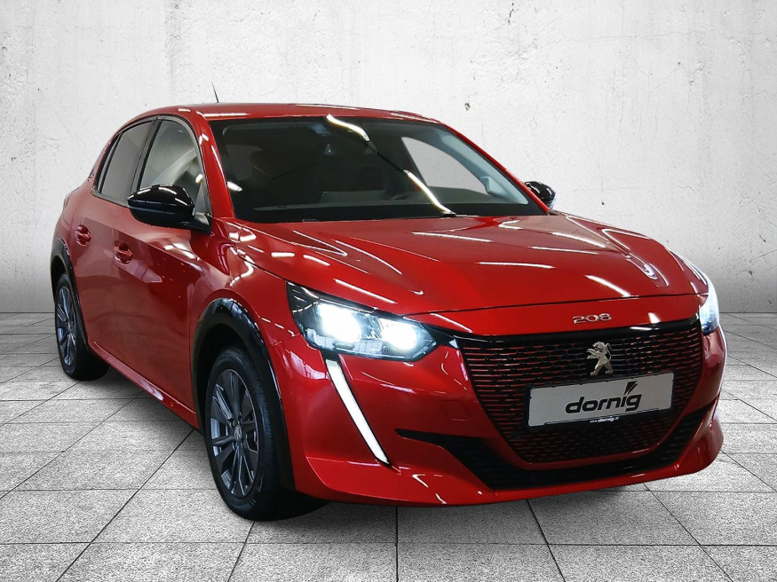 PEUGEOT 208 Allure 136