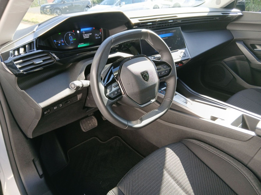 PEUGEOT 308 ActivePack Hybrid 180 e-EAT8