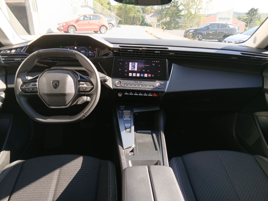 PEUGEOT 308 ActivePack Hybrid 180 e-EAT8