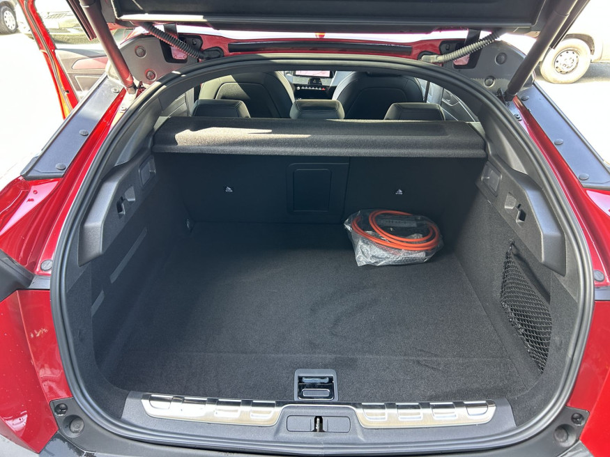 PEUGEOT 408 GT Plug-In Hybr. 225 e-EAT 8