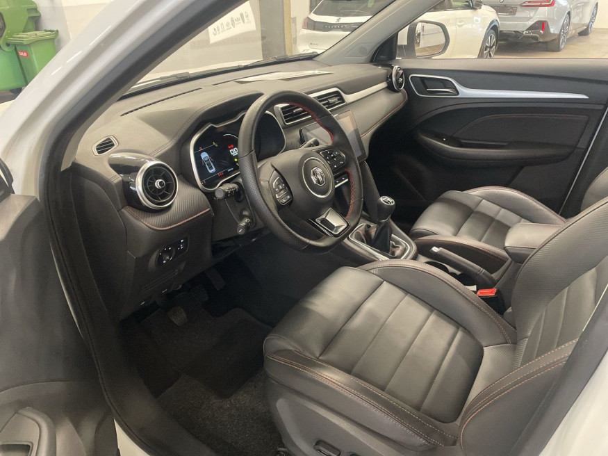 MG ZS 1.5 Luxury, SHZ, Klima, Alu