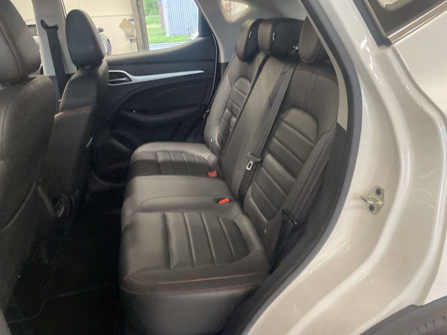 MG ZS 1.5 Luxury, SHZ, Klima, Alu