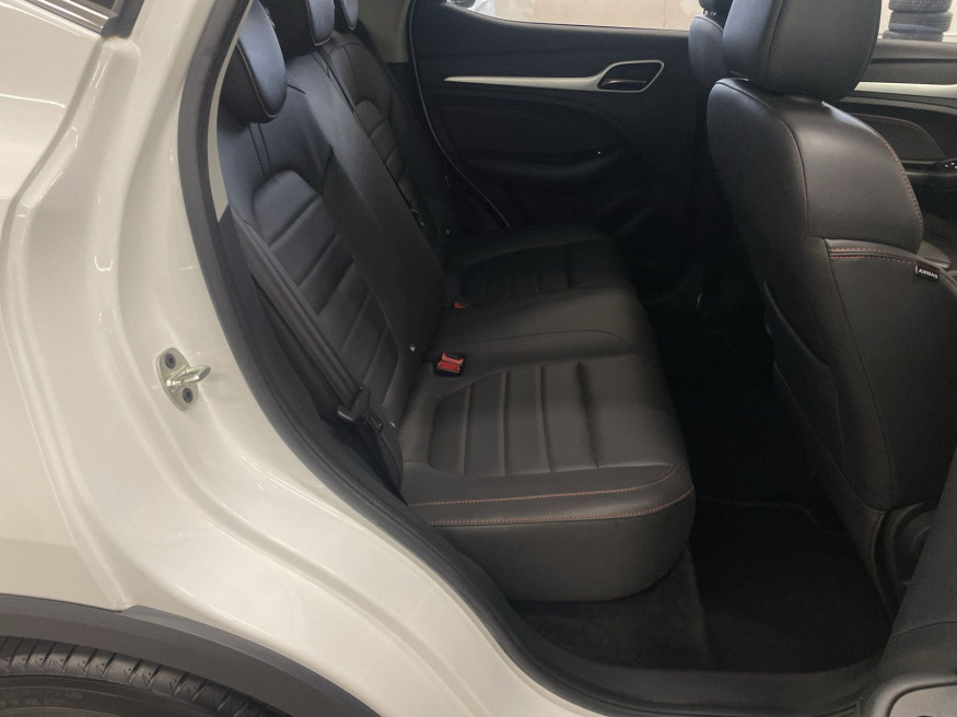 MG ZS 1.5 Luxury, SHZ, Klima, Alu