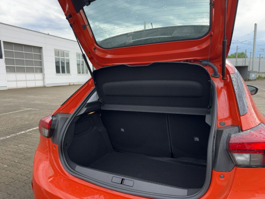 OPEL Corsa Edition Navi Sitzheizung