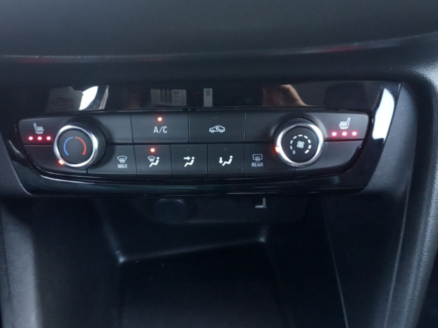 OPEL Corsa Elegance 1.2