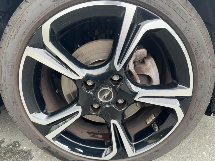 OPEL Corsa GS FL 1.2 Tech-Paket