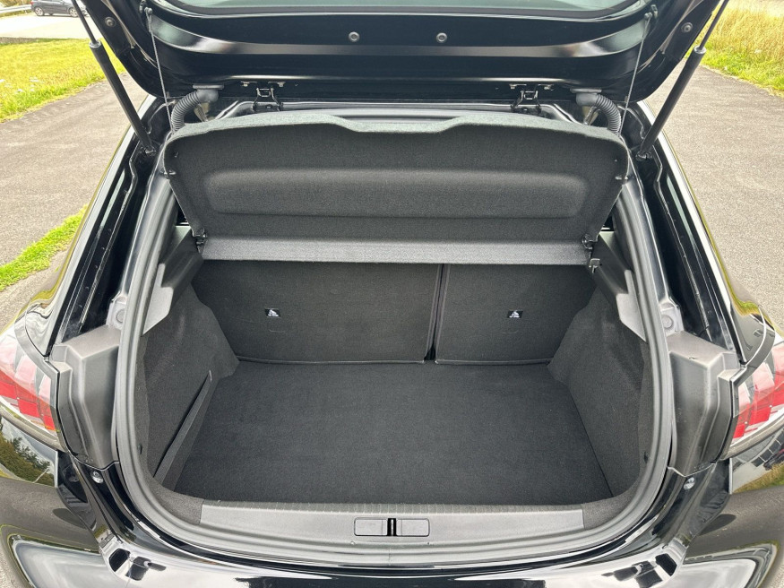 PEUGEOT 208 Active Pack PureTech 100