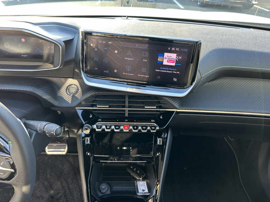 PEUGEOT 2008 GT PureTech 130 EAT8