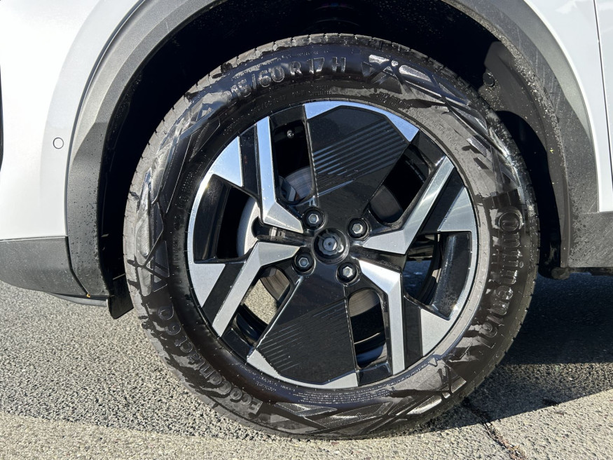 PEUGEOT 2008 GT PureTech 130 EAT8