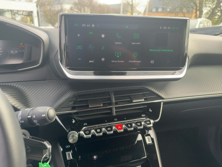PEUGEOT 2008 Allure PureTech 100