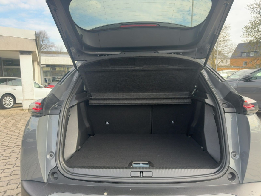 PEUGEOT 2008 Allure PureTech 100