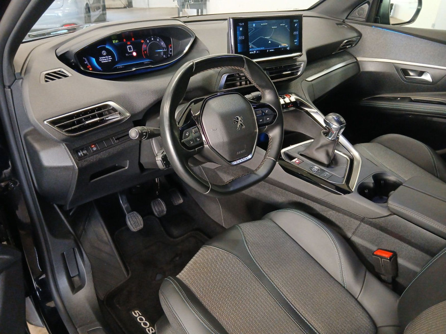 PEUGEOT 5008 Allure PureTech, SHZ, Kamera