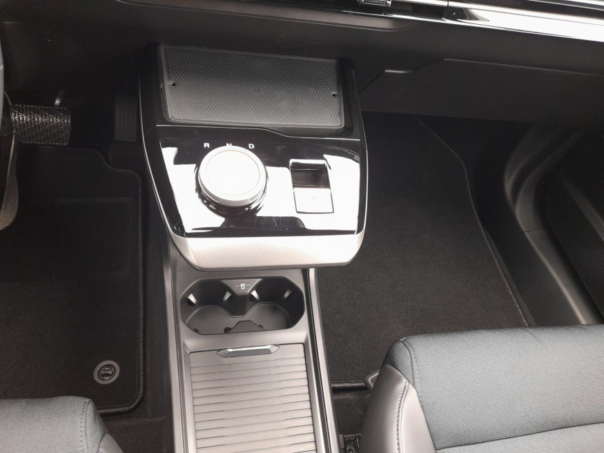 MG 4 Luxury MY 23 64 kWh, Kamera