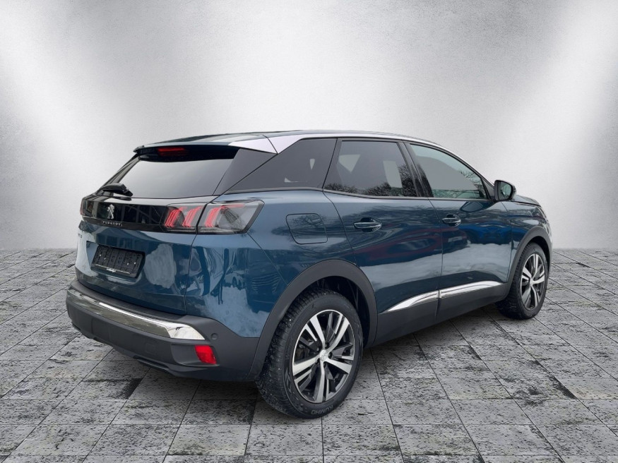 PEUGEOT 3008 Allure, PureTech, SHZ, LED