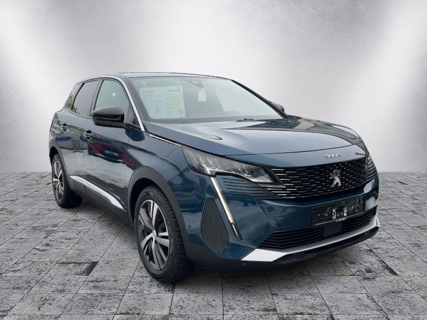 PEUGEOT 3008 Allure, PureTech, SHZ, LED